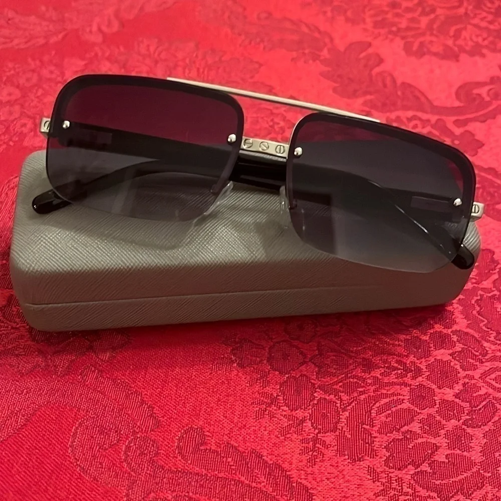 NWOT John Varvatos Square Metal Frame Rimless Sunglasses Smoky Gradient Lens